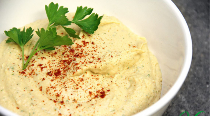 Hummus di ceci veloce, sano e supergustoso!